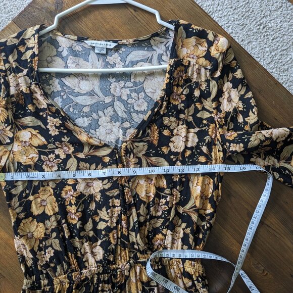 Dress - Picture 6 of 6